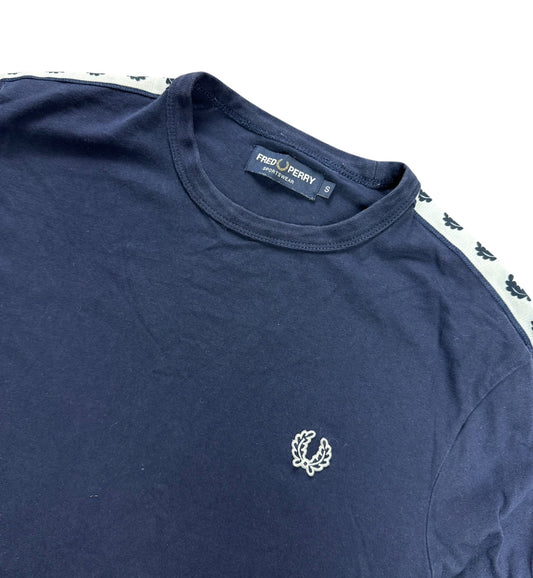 Fred Perry Longsleeve (M)
